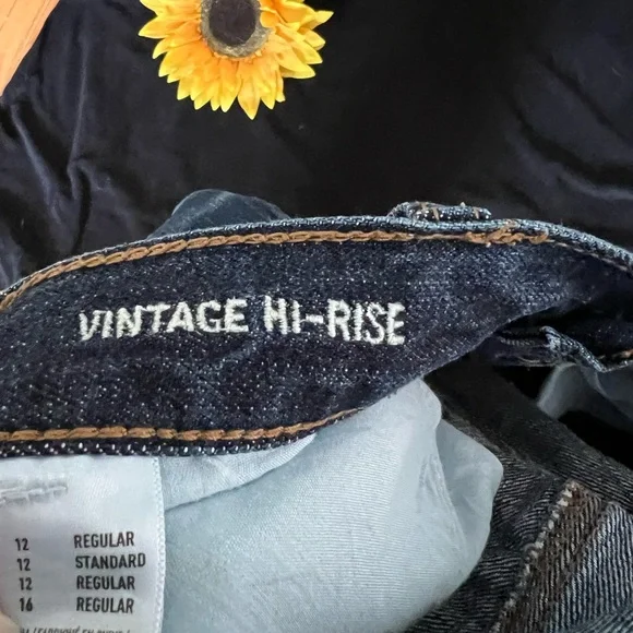 American Eagle Outfitters vintage hi-rise - Picture 4 of 4
